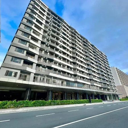 Serene Suites At S Residences Moa Complex